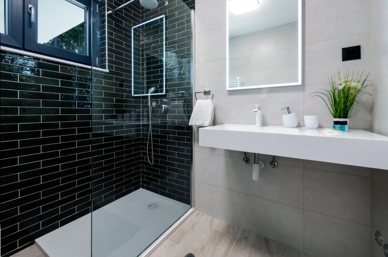 Sirene Villa *