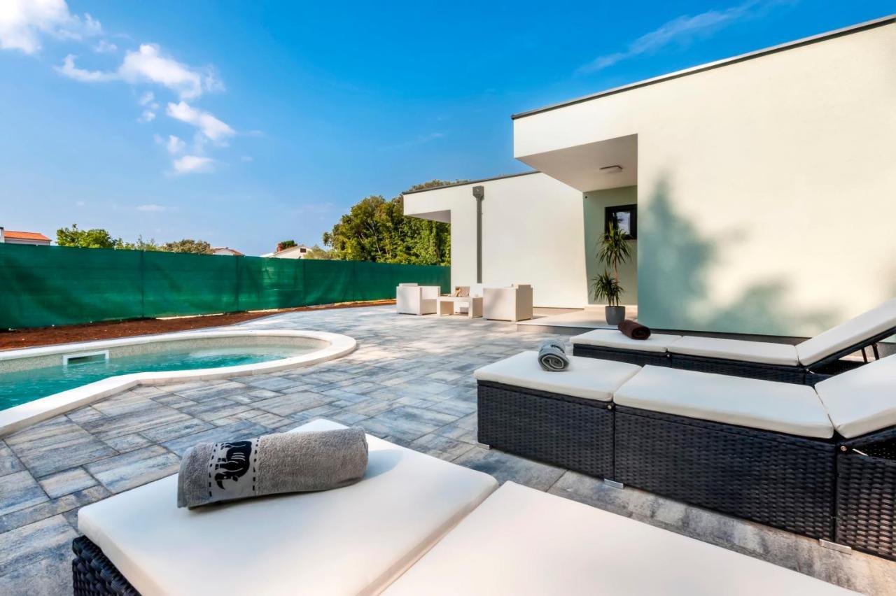 Sirene Villa